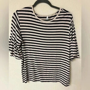 Black and White Striped Bell Sleeve Shirt M